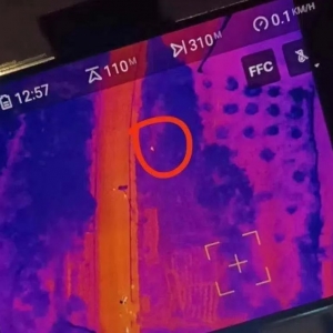 無人機(jī)熱成像、警犬“阿麗”勇立新功！